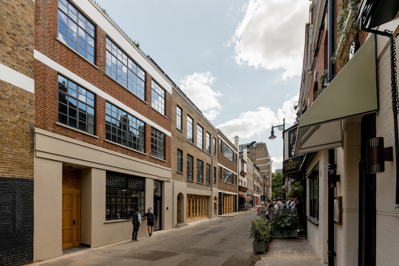 21–25 Bruton Place