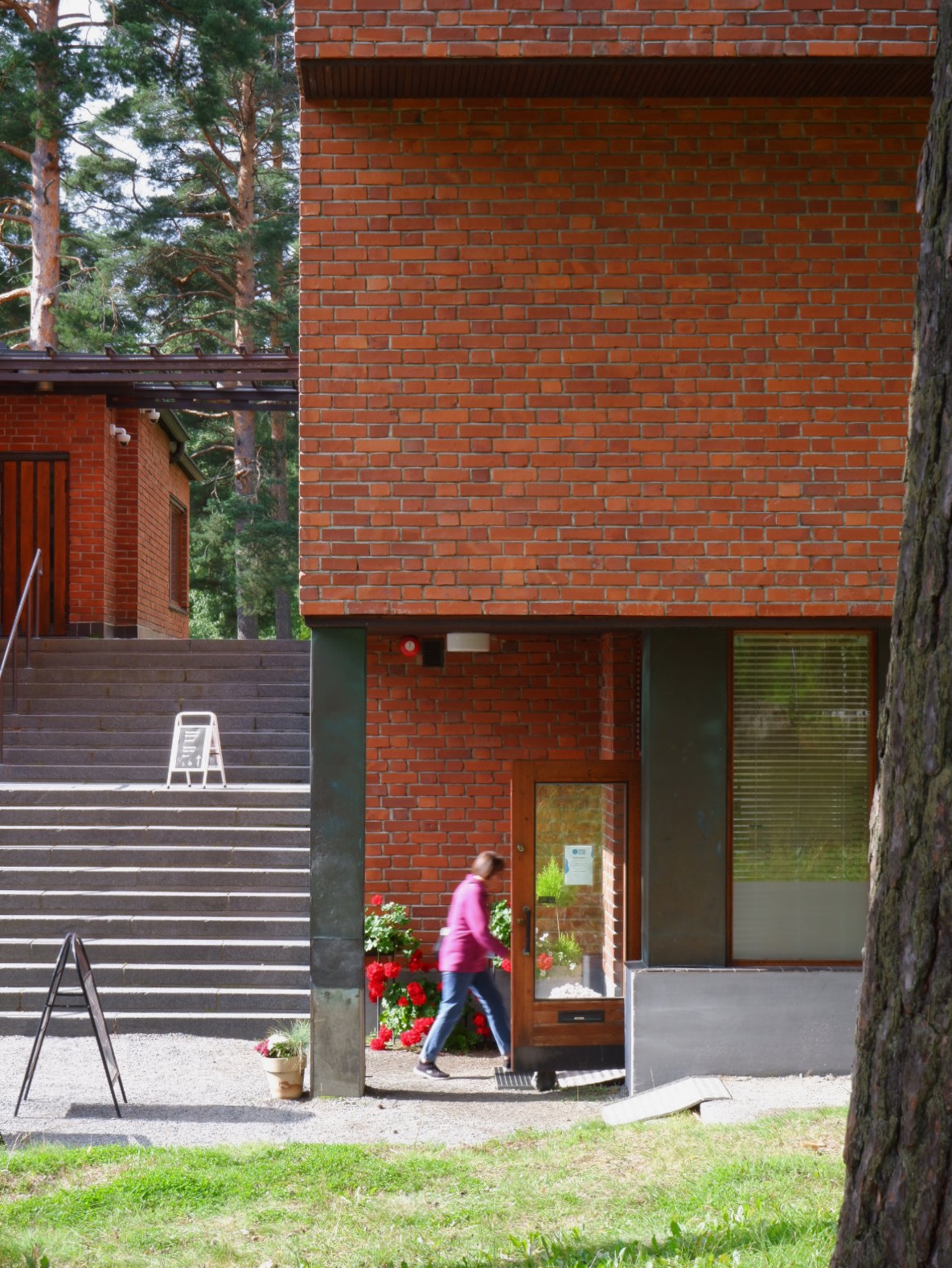 247E3407-7E6C-4263-A1A7-480EA0D6BAFC Säynätsalo Town Hall by Alvar Aalto