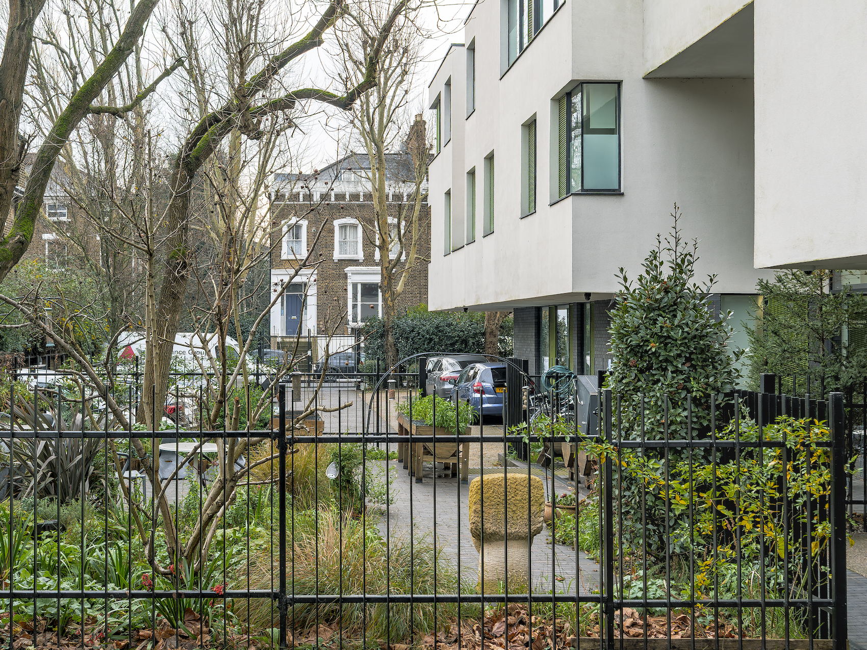 251222 AT AHMM KTHC 0085