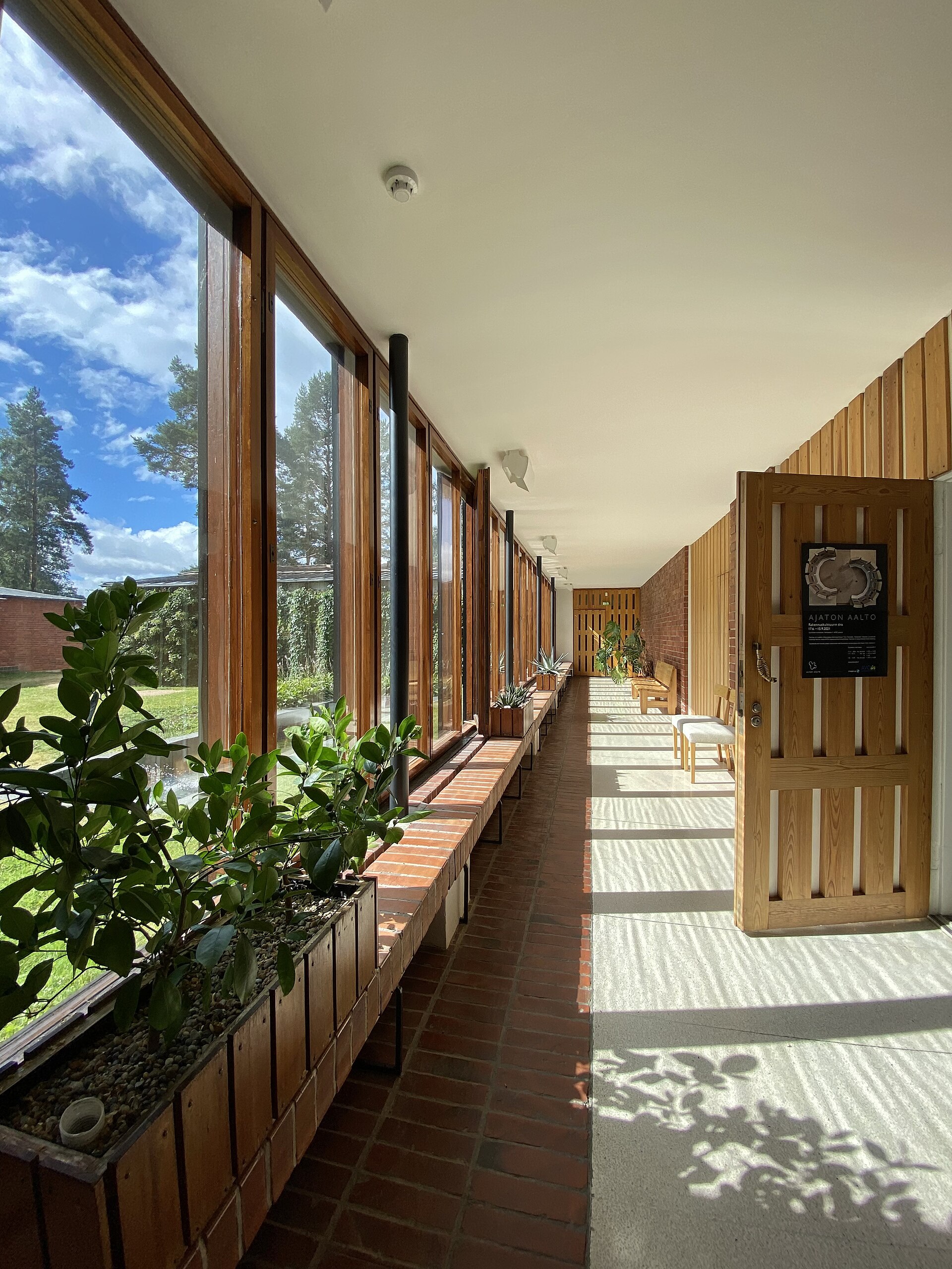 Alexignat Säynätsalo_town_hall_corridor Säynätsalo Town Hall by Alvar Aalto