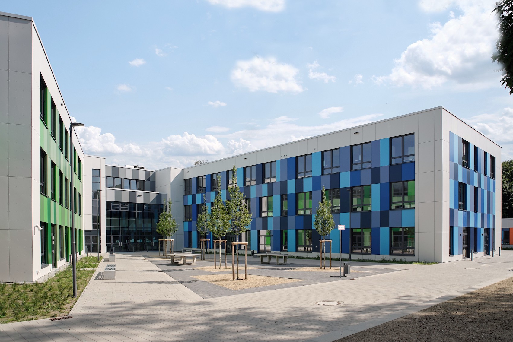 EJOT CROSSFIX raises the bar on rainscreen façade performance